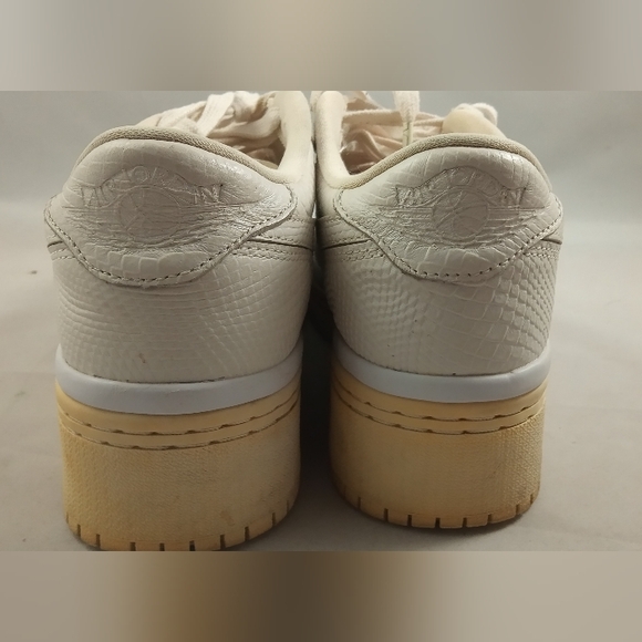 Jordan 1 Retro Low Lifted Size 9 Womens' Basketball Sneakers - Picture 4 of 7